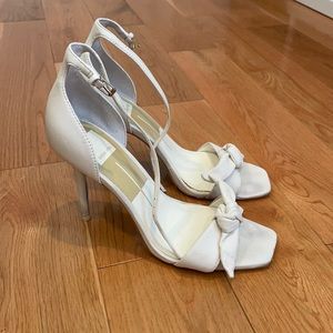 Dolce Vita knot heels